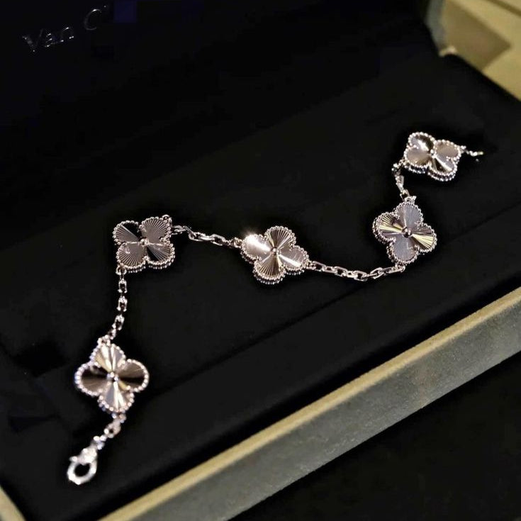 Amuleto de la suerte | Pulsera de plata
